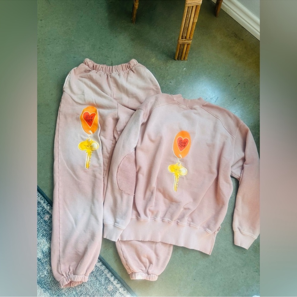 Boys lie key to my heart pink sweatshirt sweatpants set OS small